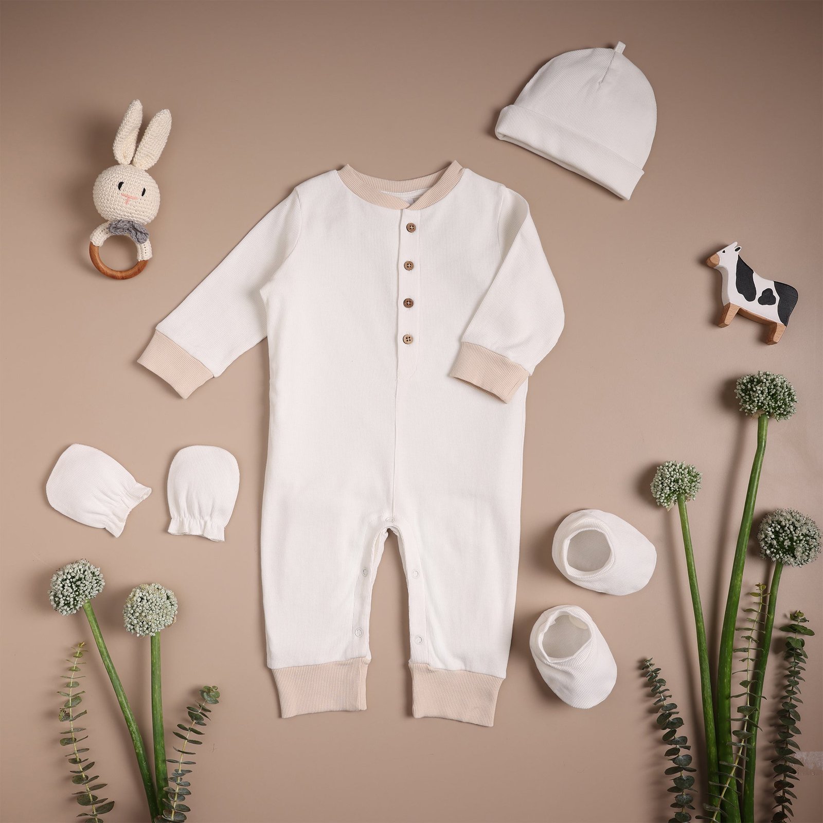2_090a5eea-1868-4424-8e51-bd6f33f48565.jpg Poshaak Baby Romper Set - Image 1
