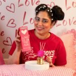Love is in the air Reed Diffuser - Image 3