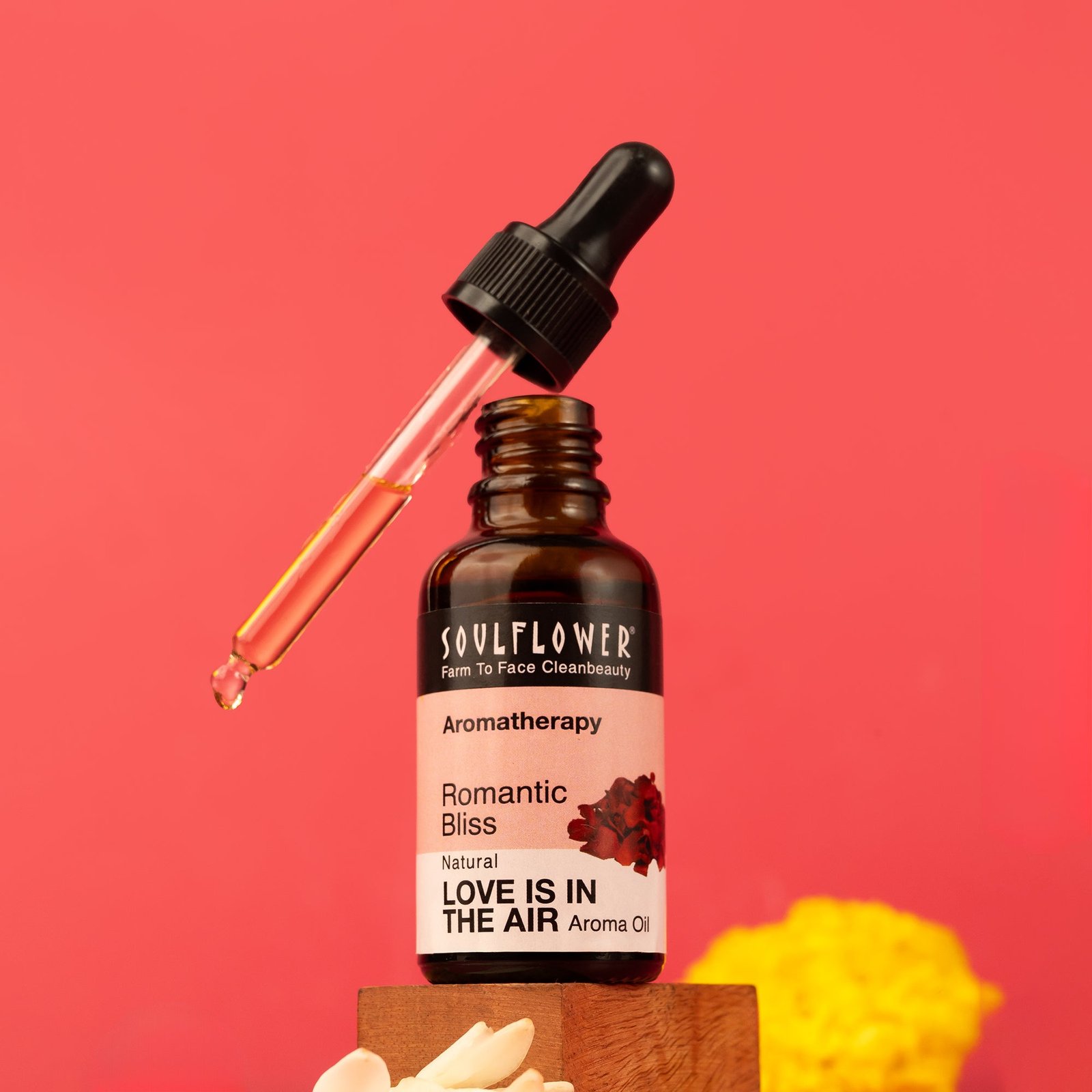 Love-is-in-the-air-Aroma-oil.jpg Love is in the Air Aroma Oil - Image 1