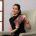 ZOUK Paisley Print Chain Wallet – Vegan Leather Women’s Sling Wallet - Image 4