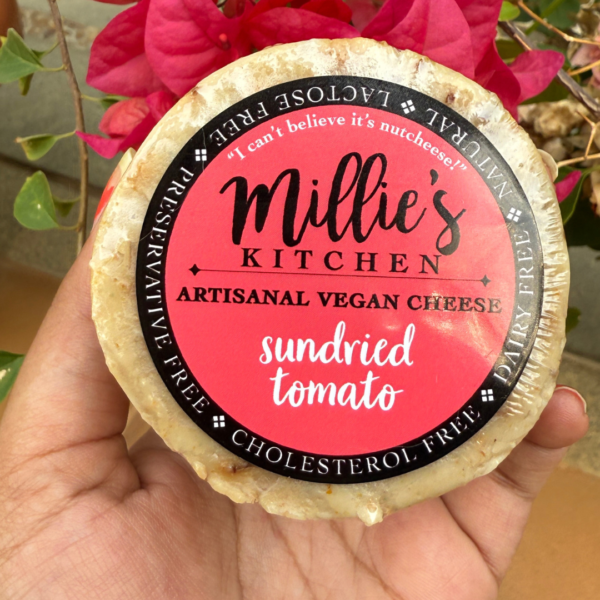 Sundried Tomato Cheese Wheel