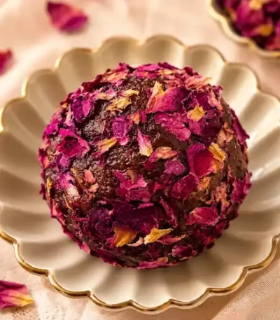 Rose Cashew Date Laddu