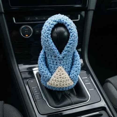 Gemini_Generated_Image_jw0twmjw0twmjw0t_11zon Handmade Crochet Car Gear Cover - Image 1